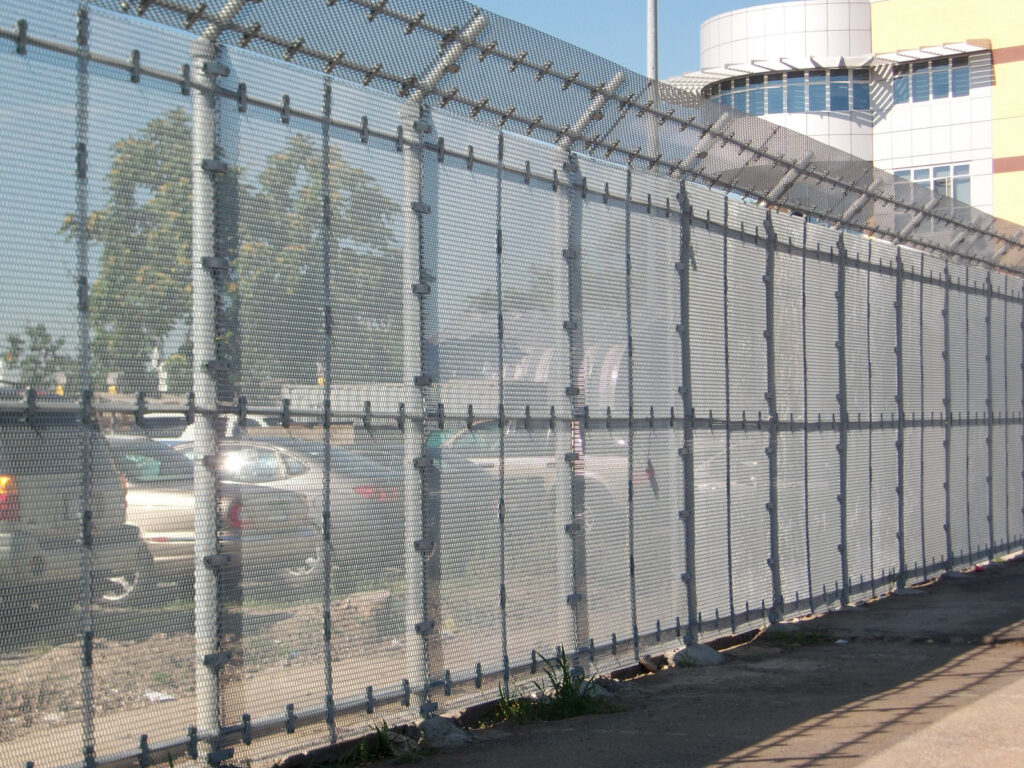 Professional Fencing installation for Commercial Property Security